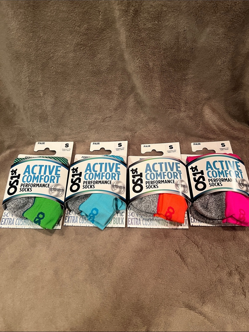 OS1st Active Comfort Performance Socks - Bright Multi Colors 4 Pack